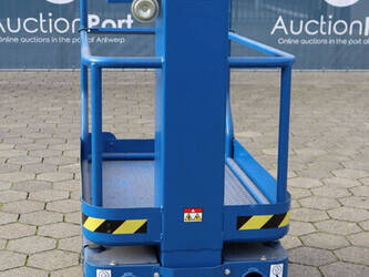 upright-tm-12-1413737-45333497