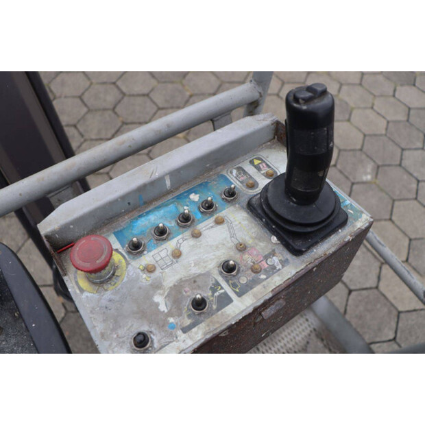 2013 مانيتو 150 AETJ compact-45333565