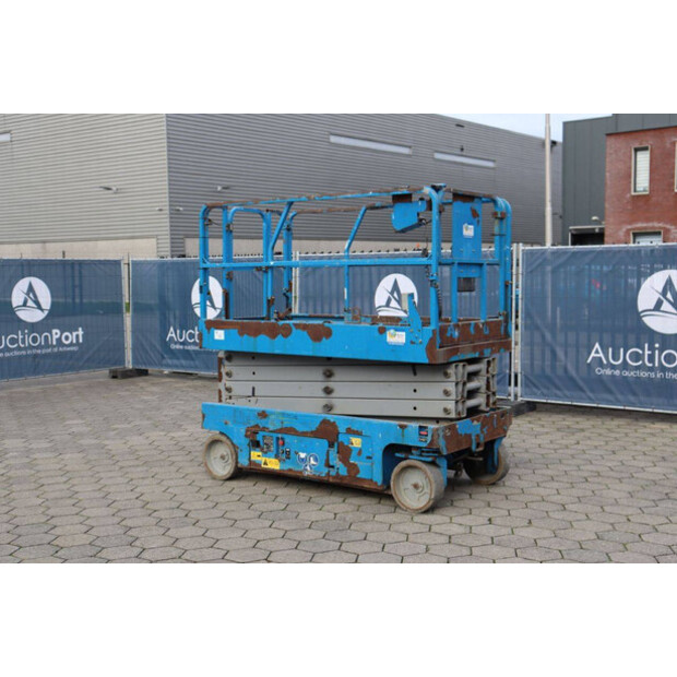 2013 Genie GS-2646-45333732