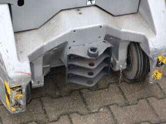 2020-still-ltx50-45333862