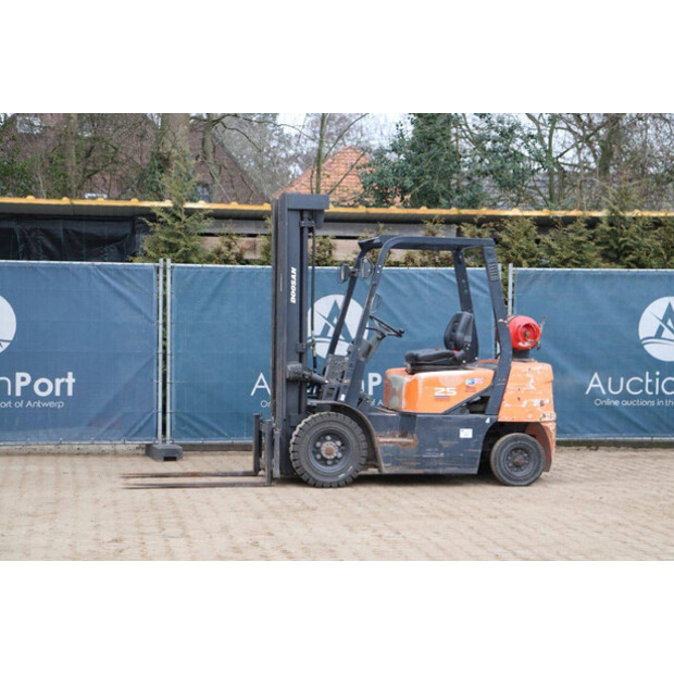 Doosan G25G-5-45333925