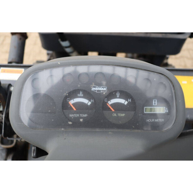 Doosan G25G-5-45333954