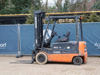 2007-doosan-b30x-5-45333968