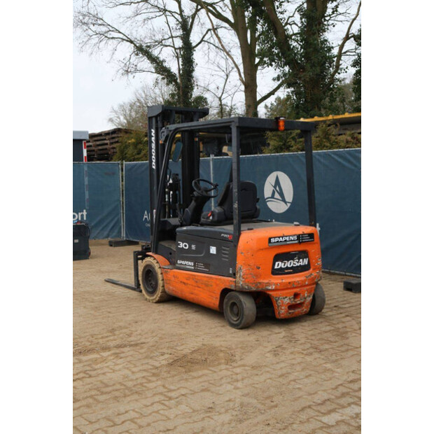 2007 Doosan B30X-5-45333969