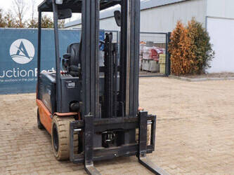 2007-doosan-b30x-5-45333972