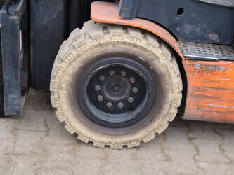 2007-doosan-b30x-5-45333979