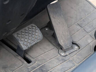 2007-doosan-b30x-5-45333990