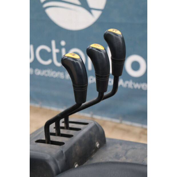 2007 Doosan B30X-5-45333992