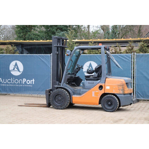 2012 Toyota 52-8FDJF35-45334014