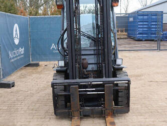 2012-toyota-52-8fdjf35-1413752-45334019