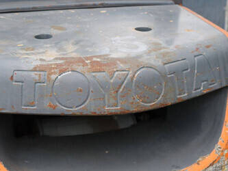 2012-toyota-52-8fdjf35-1413752-45334027