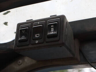 2012-toyota-52-8fdjf35-1413752-45334040