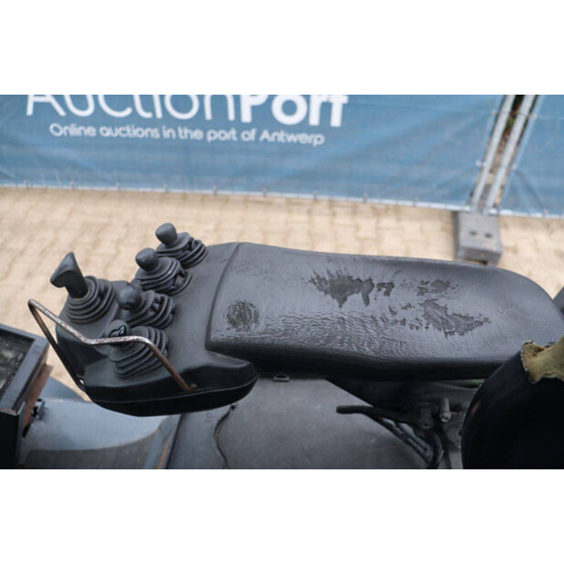 2012 Toyota 52-8FDJF35-45334042