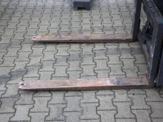 2011-linde-h30d-01-1413766-45334354