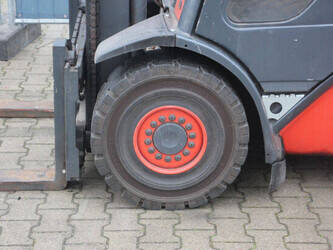 2011-linde-h30d-01-1413766-45334357