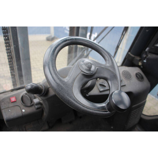 2011 Linde H30D-01-45334365