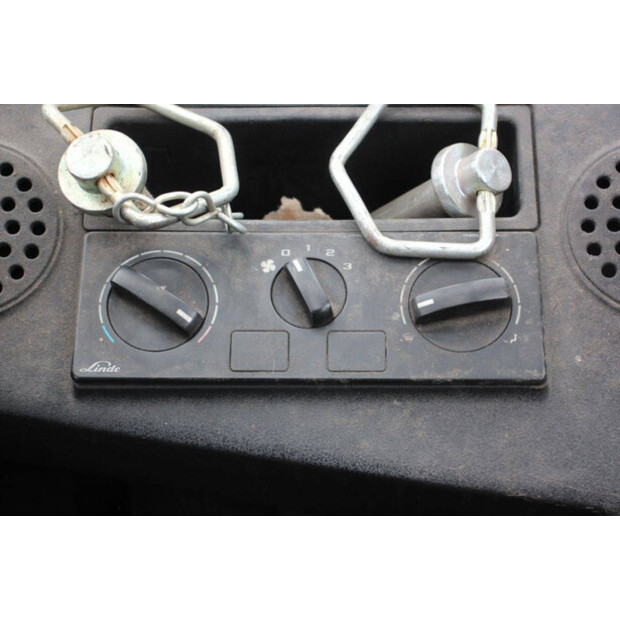 2011 Linde H30D-01-45334366