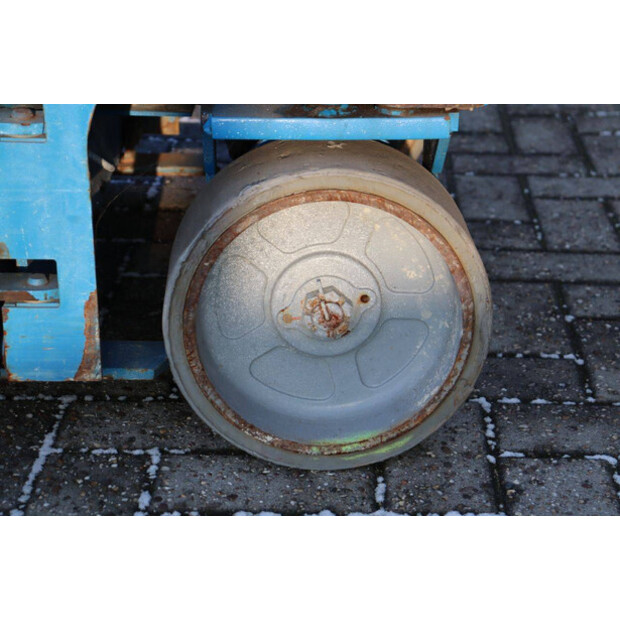 جيني GS1932-45334386