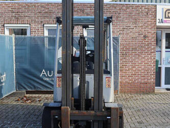 2018-still-rx70-30t-1413769-45334428