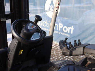 2018-still-rx70-30t-1413769-45334447