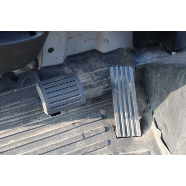 2018 Still RX70-30T-45334448