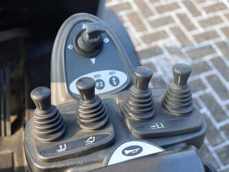 2018-still-rx70-30t-1413769-45334450