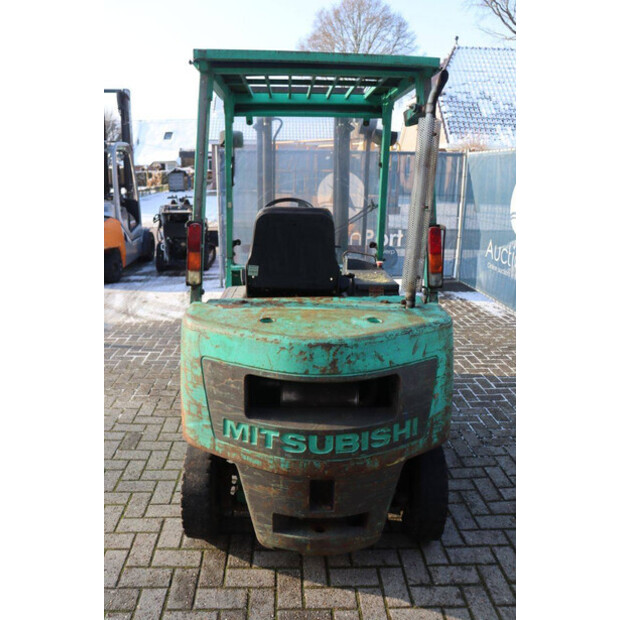1992 ميتسوبيشي FD20-45334465