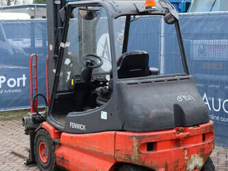 2011-linde-e25-02-1413774-45334568