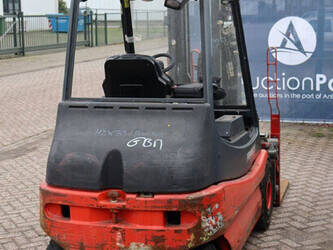 2011-linde-e25-02-1413774-45334570