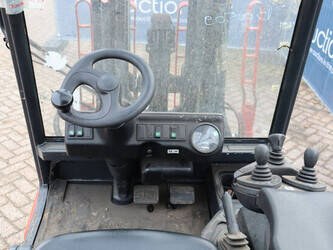 2011-linde-e25-02-1413774-45334584