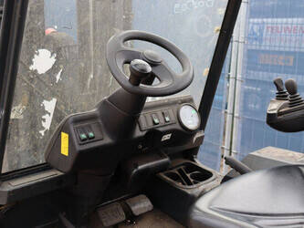 2011-linde-e25-02-1413774-45334594