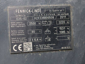 2011-linde-e25-02-1413774-45334597