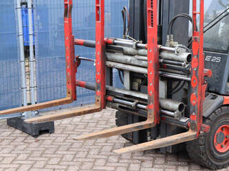 2011-linde-e25-02-1413774-45334599