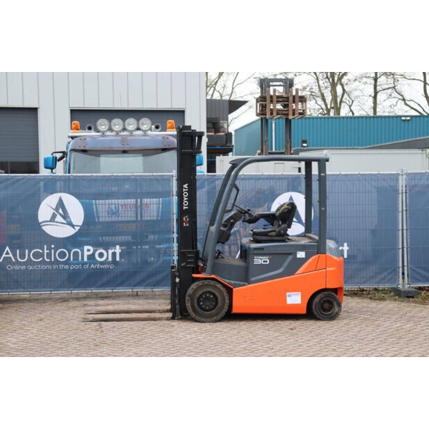 2013 Toyota 8FBMKT30-45334609