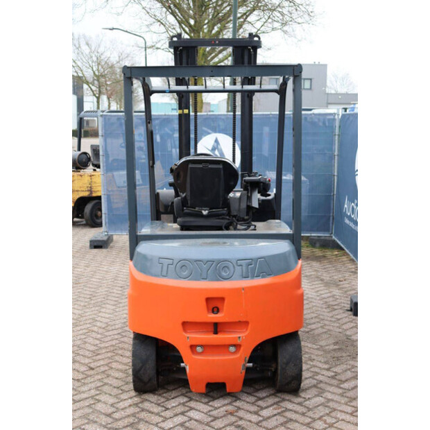 2013 Toyota 8FBMKT30-45334613