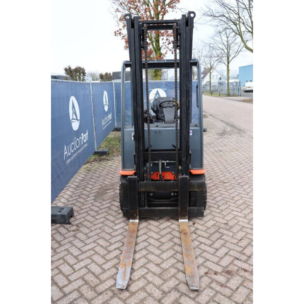 2013 Toyota 8FBMKT30-45334616