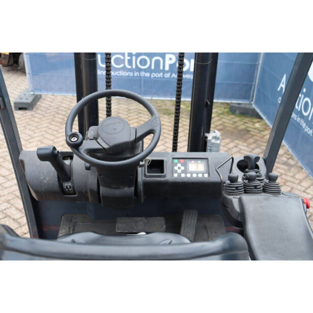 2013 Toyota 8FBMKT30-45334625