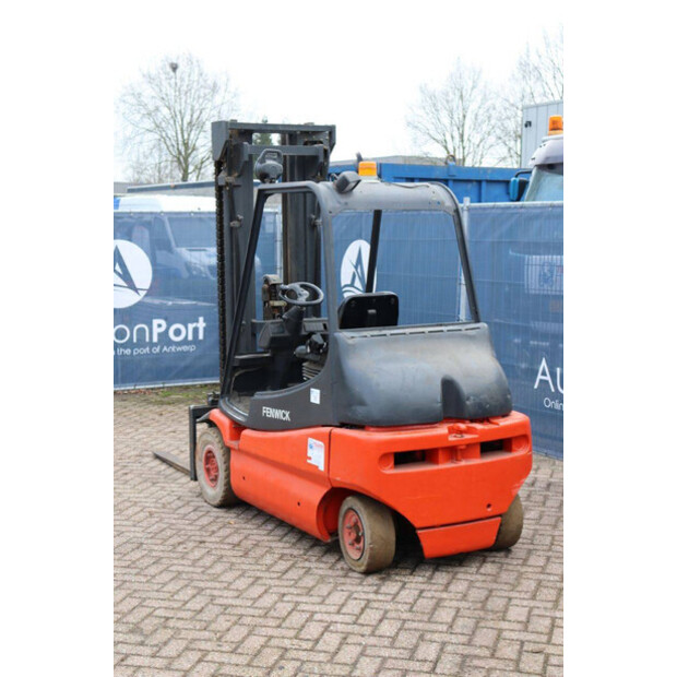 1997 ليندي E30-01-45334675