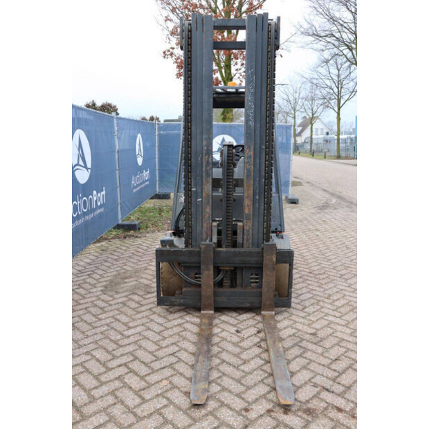 1997 ليندي E30-01-45334679