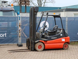 1997-linde-e30-01-1413777-45334680