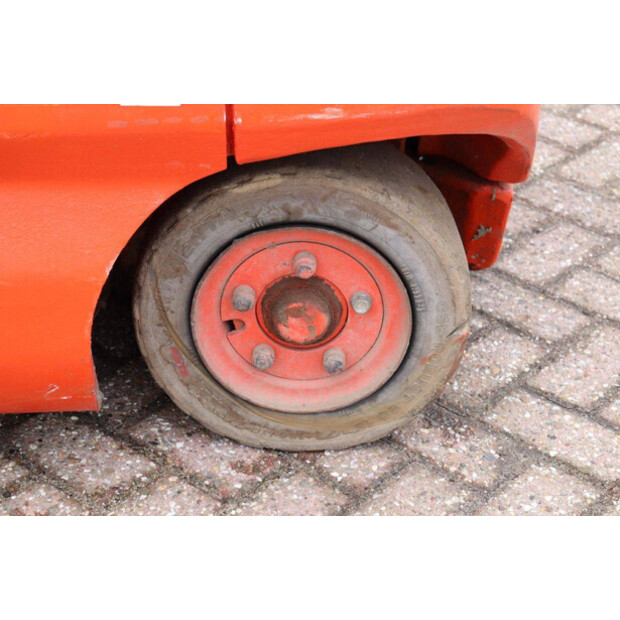 1997 ليندي E30-01-45334688