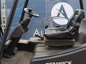 1997-linde-e30-01-1413777-45334692