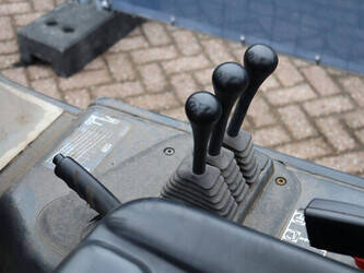 1997-linde-e30-01-1413777-45334695