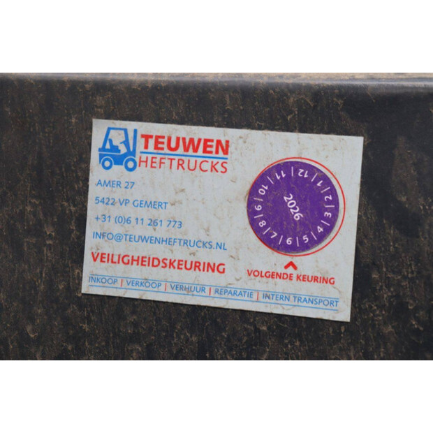 1997 ليندي E30-01-45334700