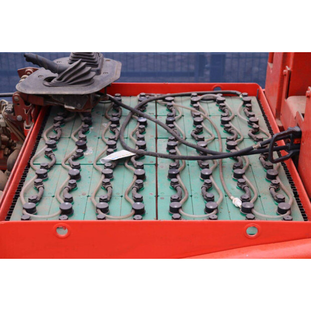 1997 ليندي E30-01-45334702