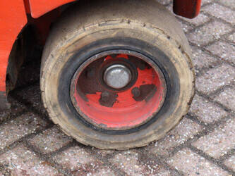 2016-linde-e30hl-01-600-1413778-45334722