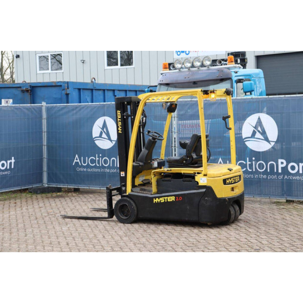 2018 هايستر J2.0XNT LWB-45334750