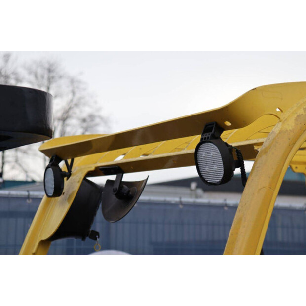 2018 هايستر J2.0XNT LWB-45334772