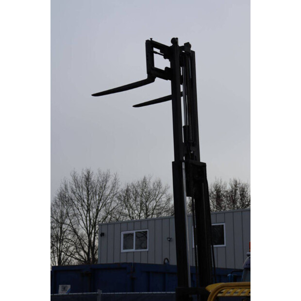 2018 هايستر J2.0XNT LWB-45334781