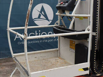 2014-jlg-toucan-8e-1413781-45334818